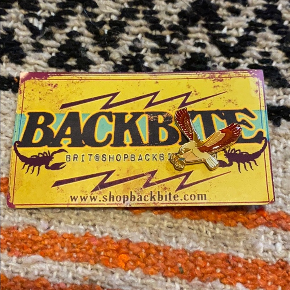 Vintage Eagle Lapel/Enamel Pin